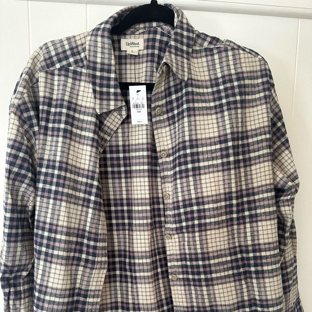 Upwest flannel new never worn
